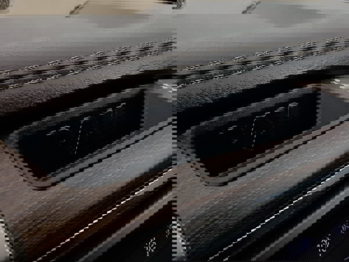 Used 2018 RAM 1500 Laramie w/ Convenience Group image 18