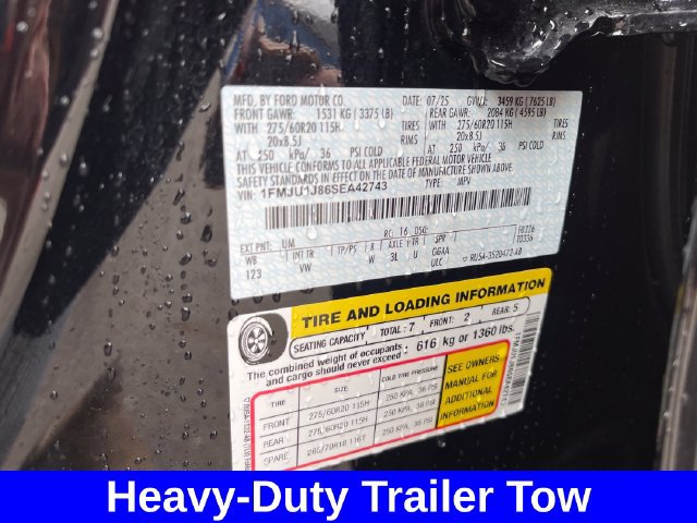 Used 2025 Ford Expedition Active AWD/4WD image 28