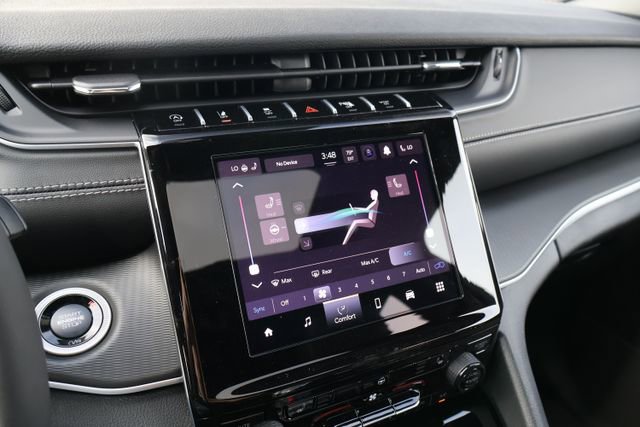 New 2026 Jeep Grand Cherokee Laredo X image 13