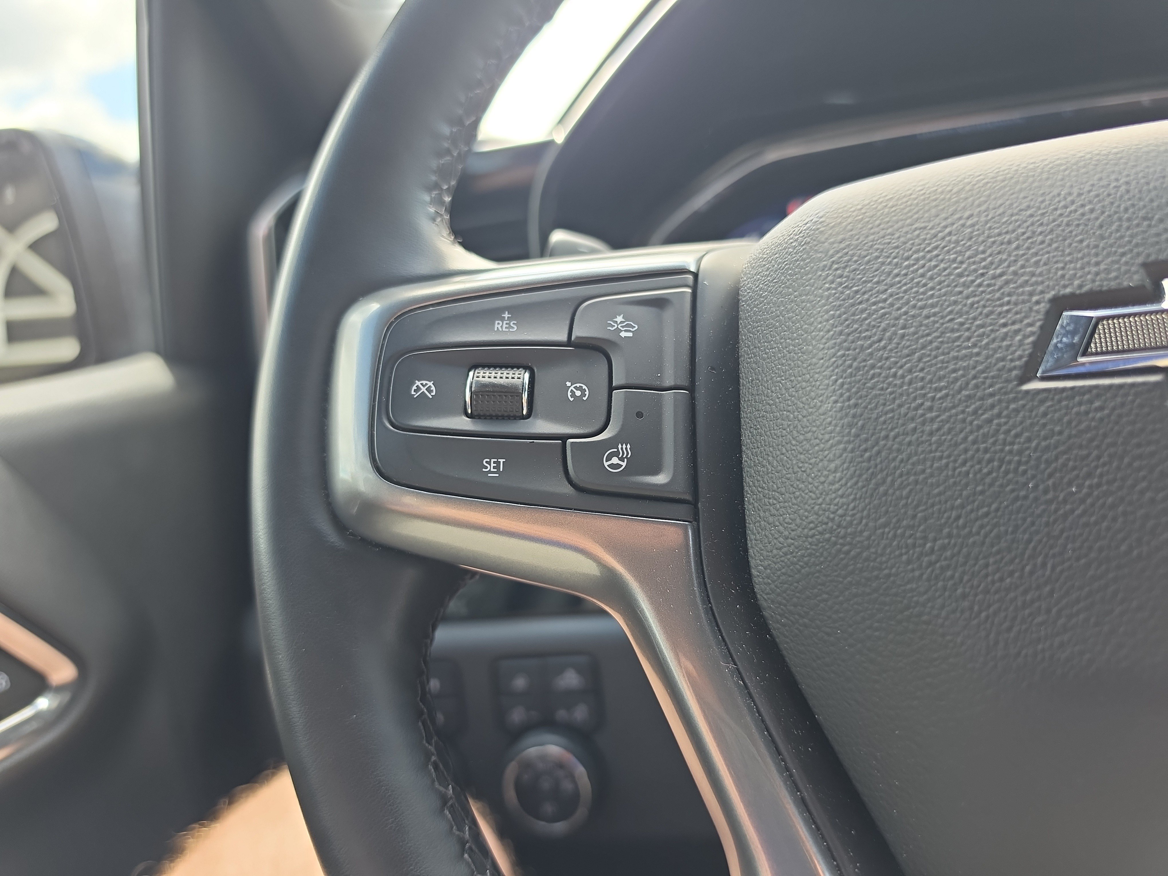 Used 2024 Chevrolet Silverado 1500 LT Trail Boss w/ Convenience Package II AWD/4WD image 21