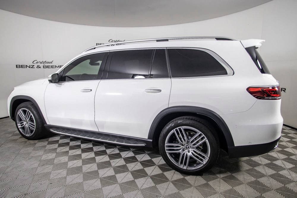 Used 2022 Mercedes-Benz GLS 450 4MATIC image 13