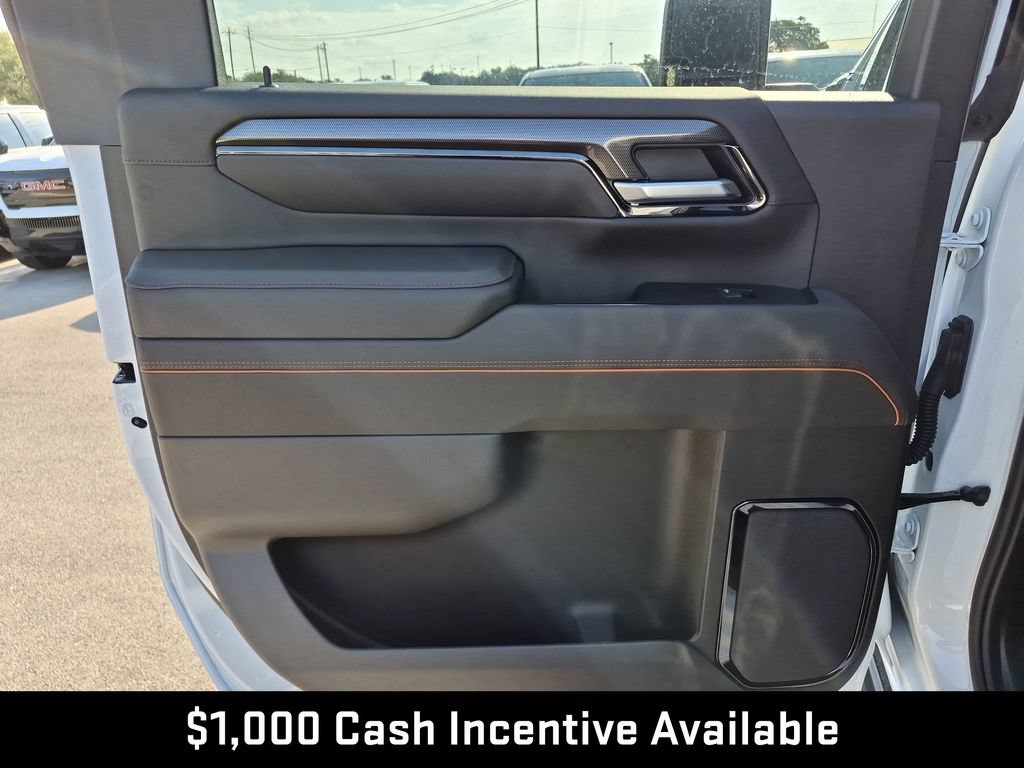 New 2026 GMC Sierra 2500 AT4 w/ AT4 Premium Plus Package AWD/4WD image 39