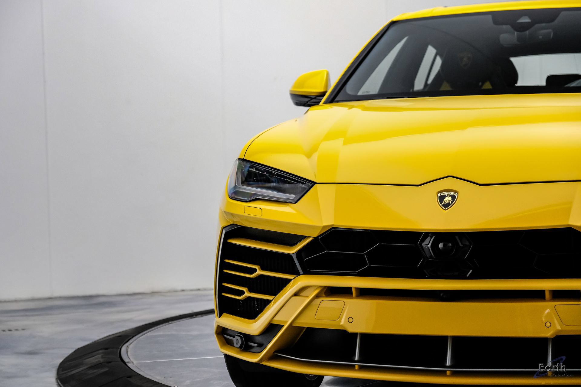 Used 2021 Lamborghini Urus AWD/4WD image 30