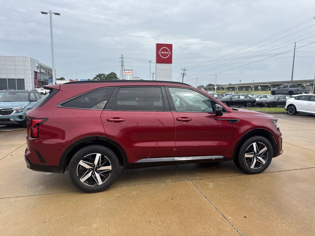 Used 2022 Kia Sorento EX FWD image 16