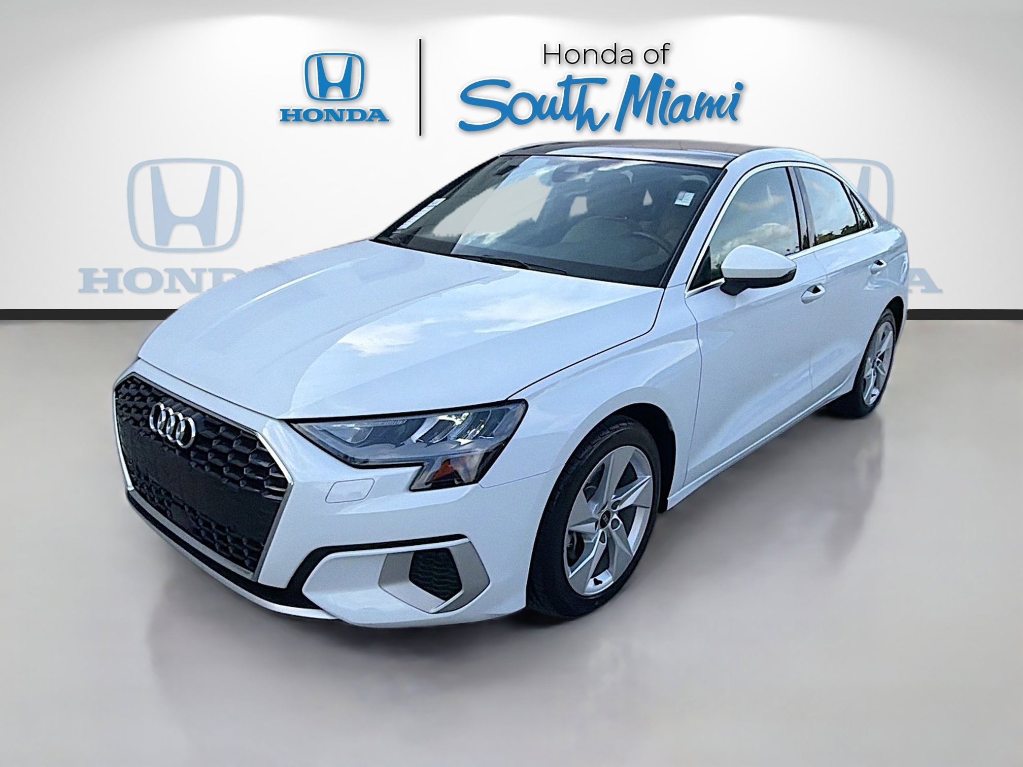 Used 2022 Audi A3 2.0T Premium FWD image 3