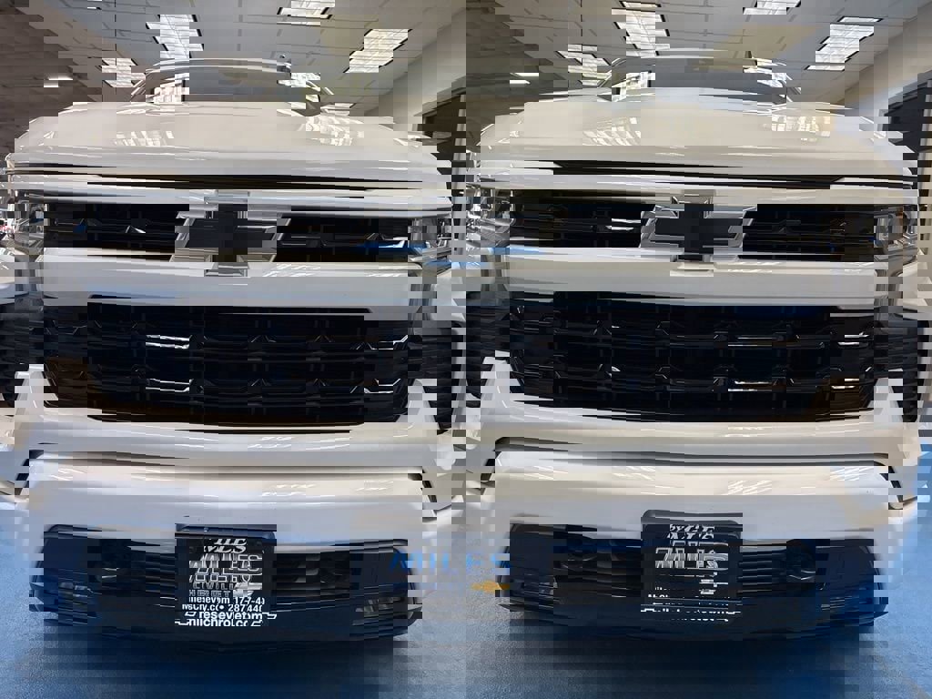 Certified 2024 Chevrolet Silverado 1500 RST w/ Z71 Off-Road Package image 12