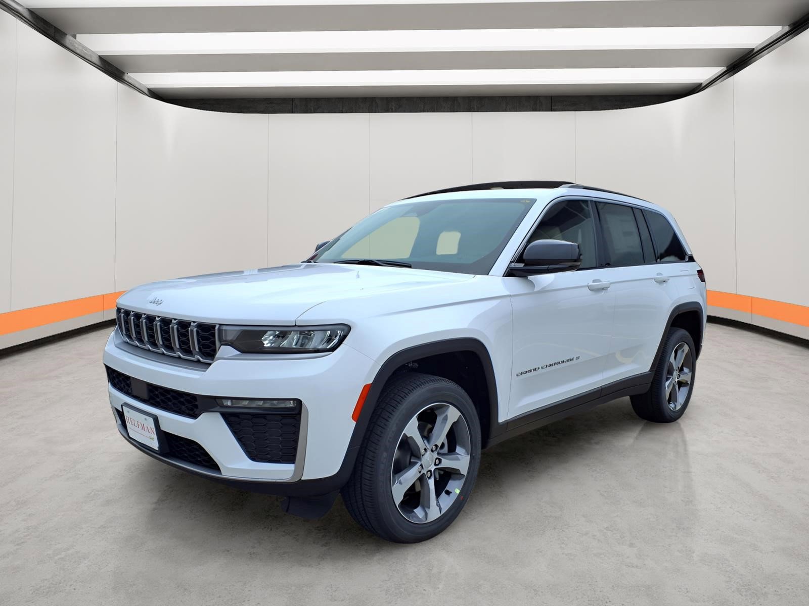 New 2026 Jeep Grand Cherokee Limited RWD image 3