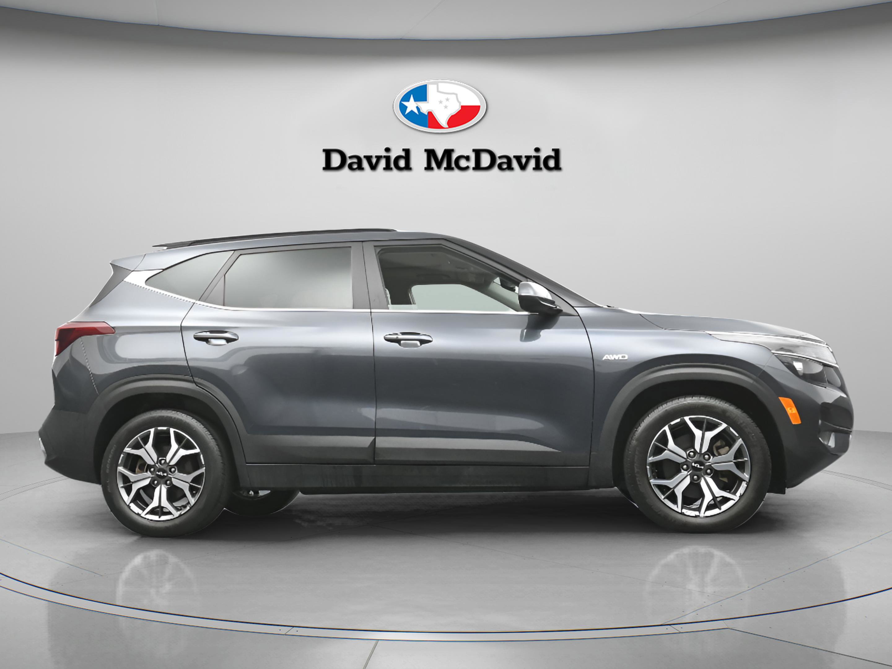 Used 2022 Kia Seltos EX image 22