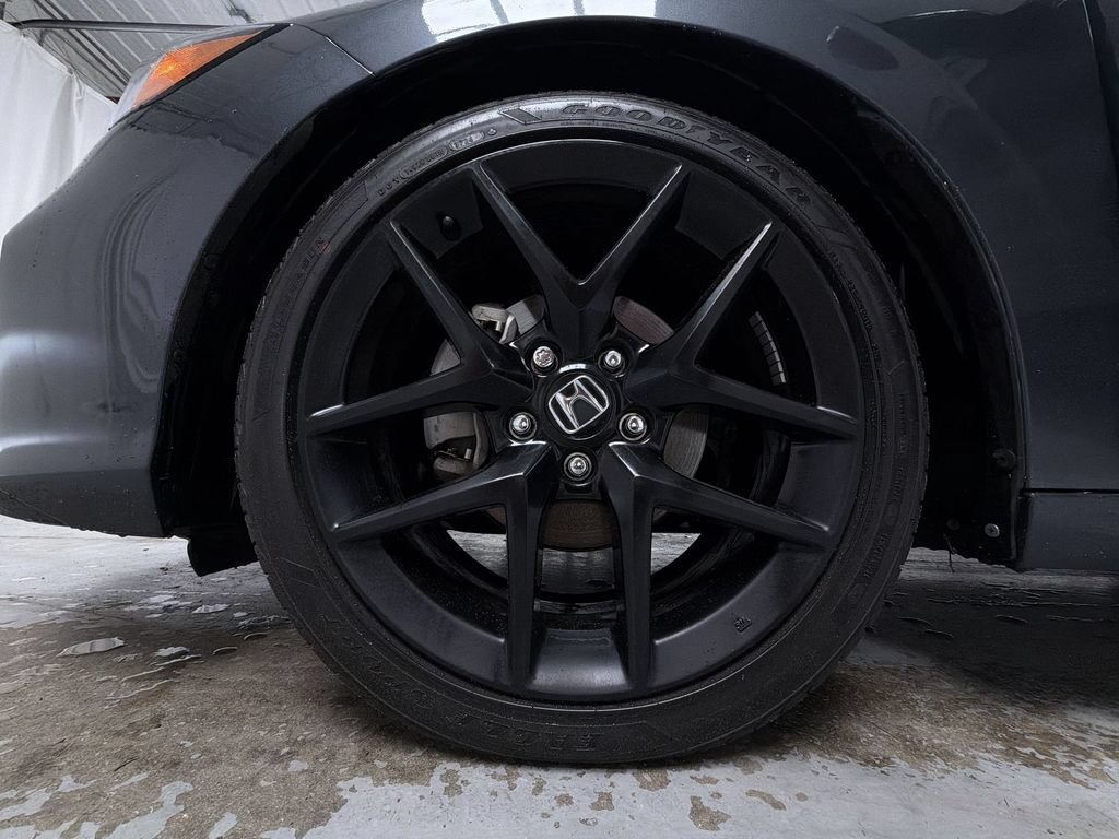 Used 2025 Honda Civic Sport image 17