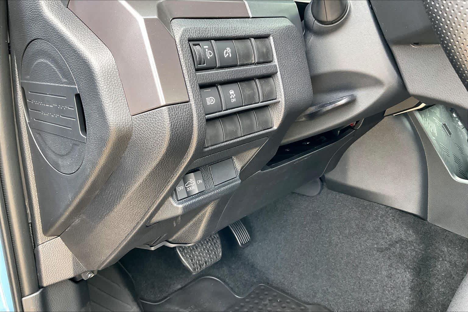 New 2026 Toyota Tacoma SR5 AWD/4WD image 19