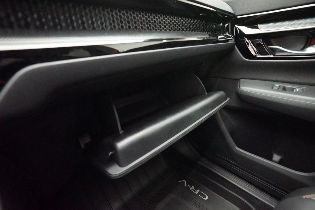 Certified 2026 Honda CR-V Sport Touring image 29