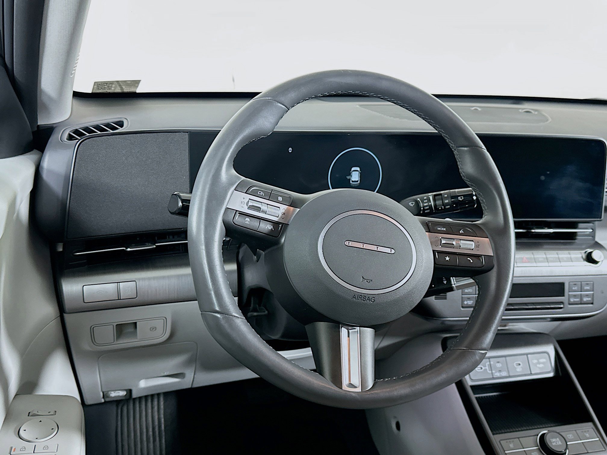 Used 2024 Hyundai Kona SEL image 18