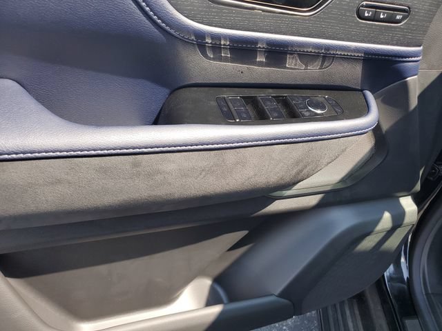 New 2026 INFINITI QX80 4WD w/ Sport Exterior Package image 24