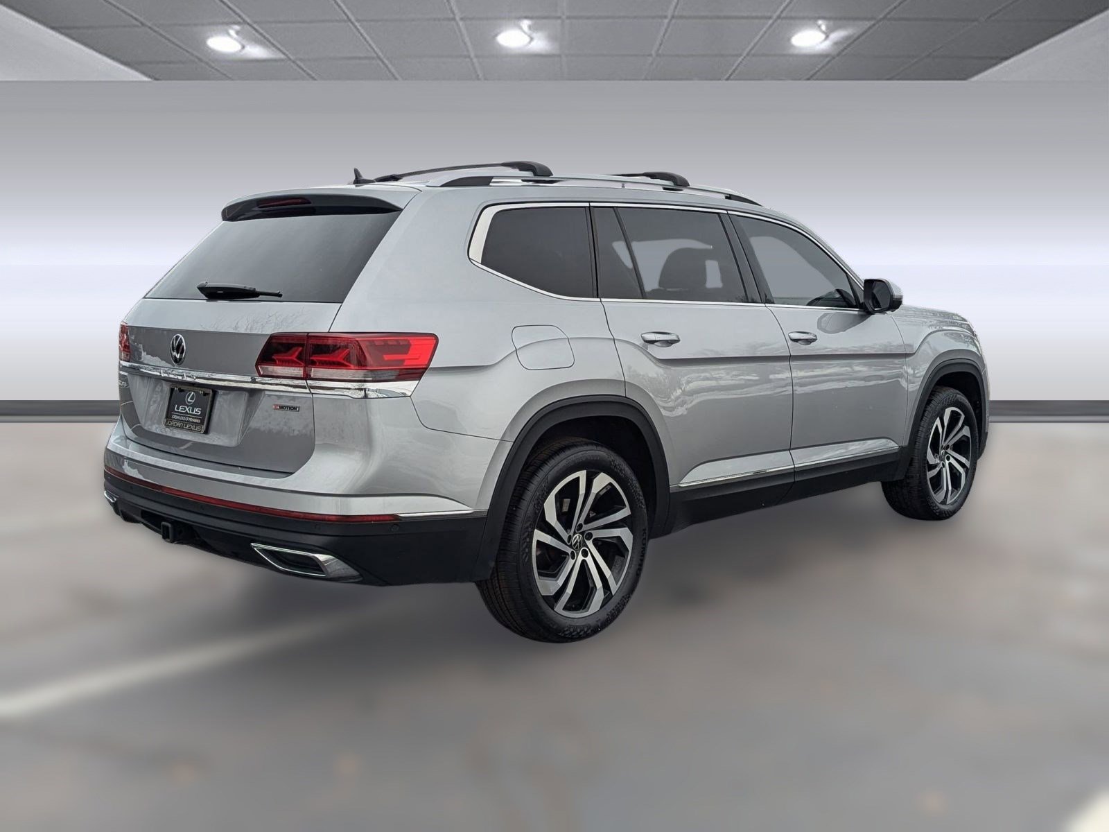 Used 2021 Volkswagen Atlas SEL Premium image 9