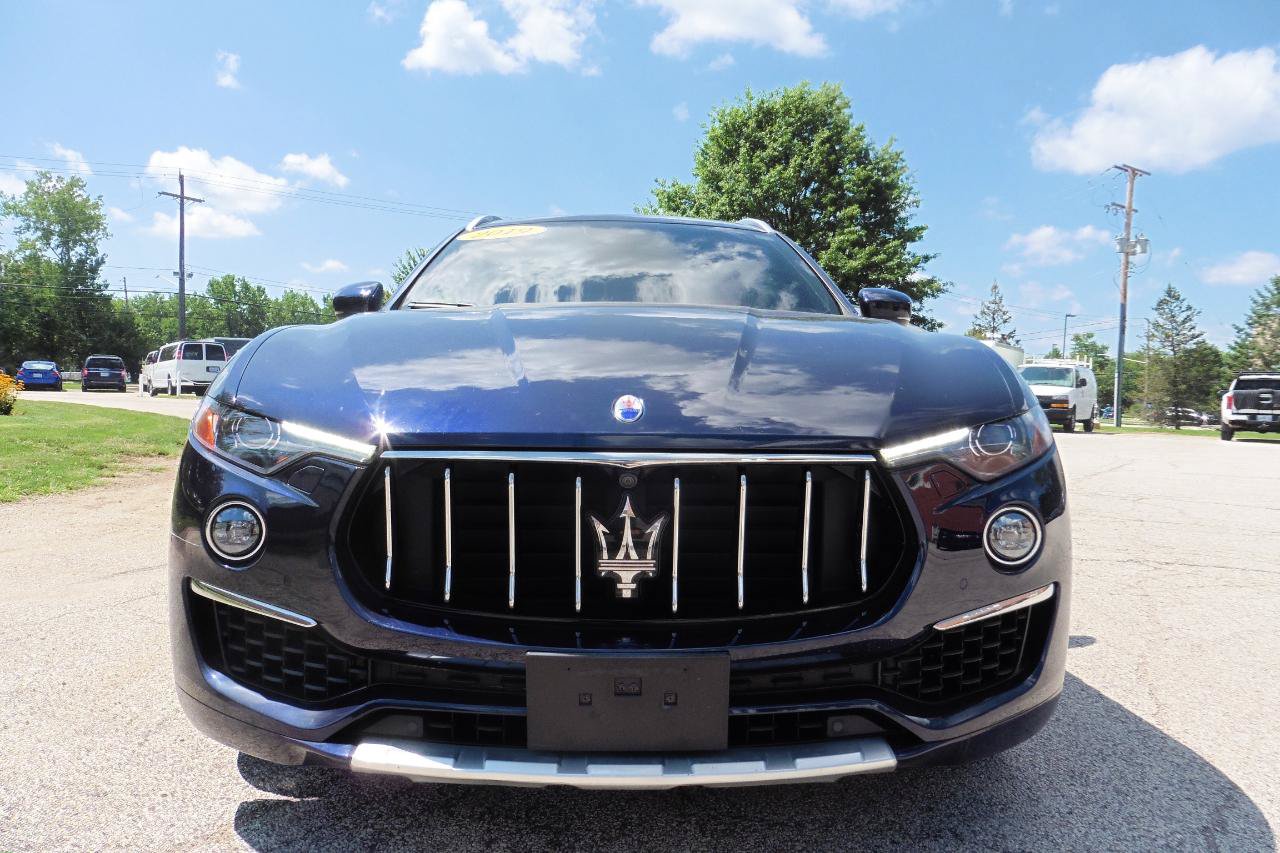 Used 2019 Maserati Levante GranLusso AWD/4WD image 21