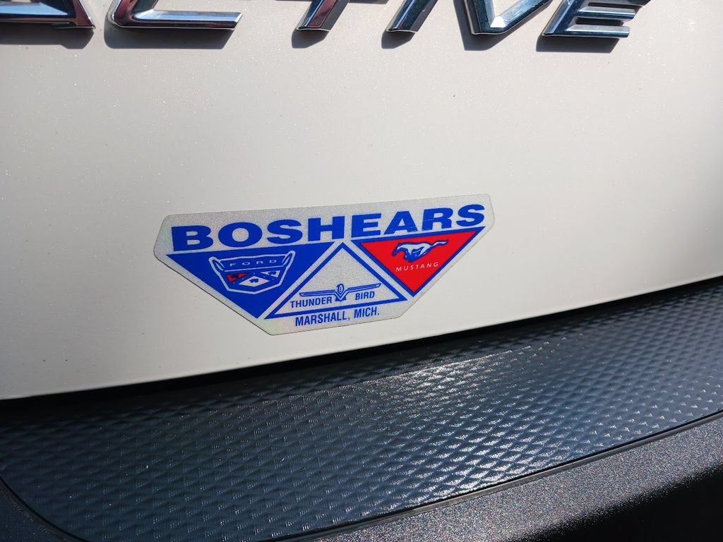 Used 2023 Ford Escape Active w/ Tech Pack #2 AWD/4WD image 6
