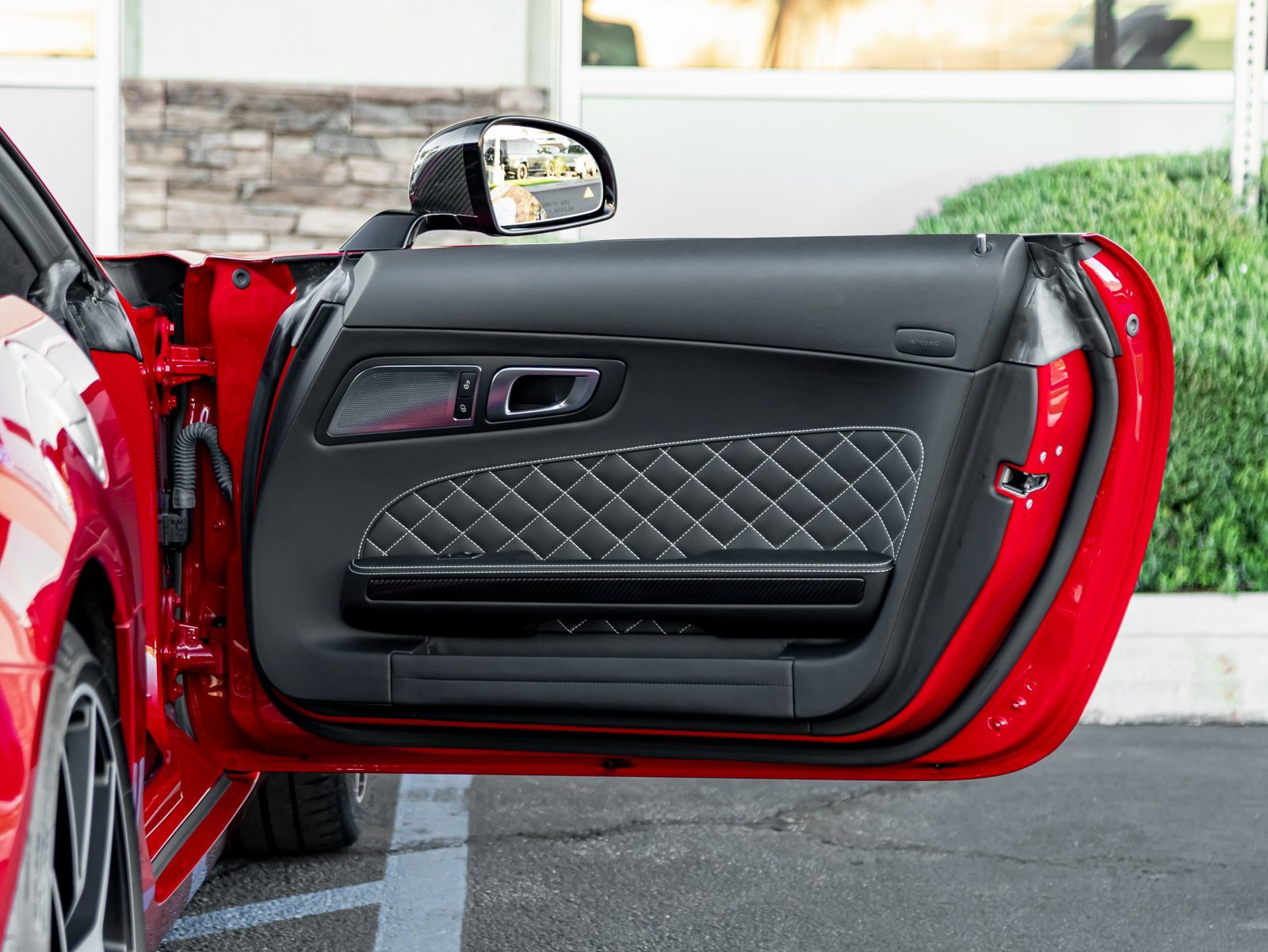 Used 2015 Mercedes-Benz SLS AMG GT Final Edition image 24