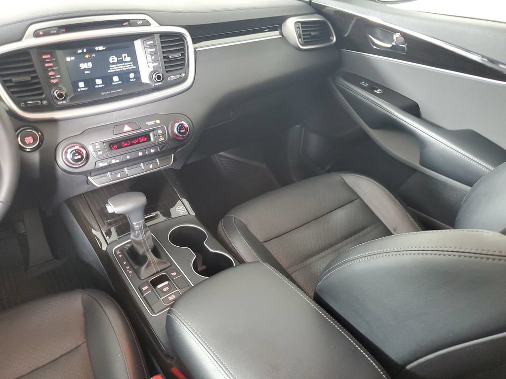 Used 2019 Kia Sorento EX FWD image 15