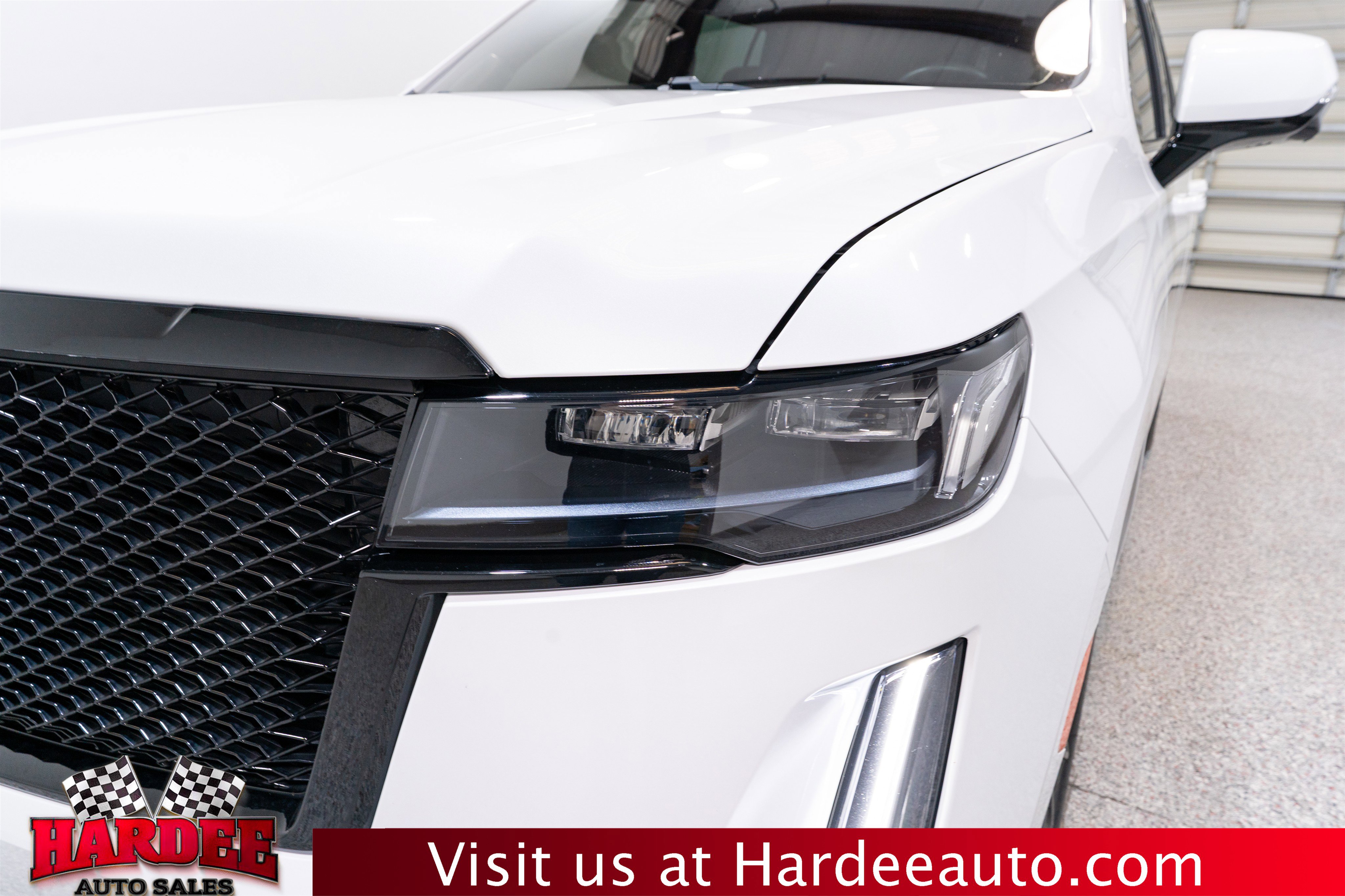 Used 2023 Cadillac Escalade Sport Platinum w/ LPO, ONYX Package image 8