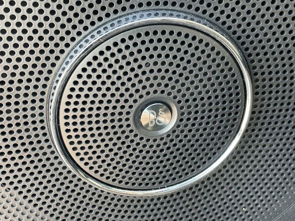 Used 2024 Ford Expedition Limited image 25