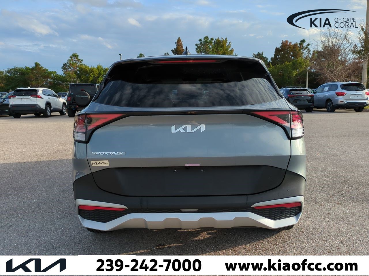 Certified 2025 Kia Sportage EX image 6