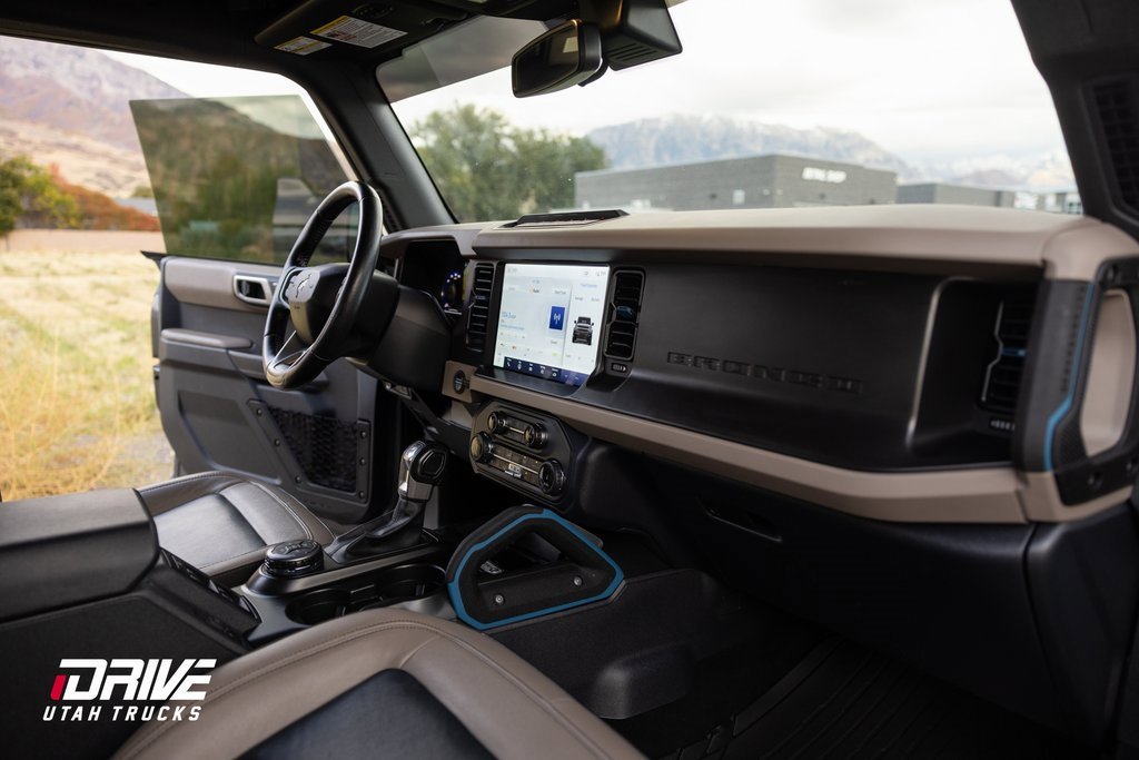 Used 2022 Ford Bronco Wildtrak image 15