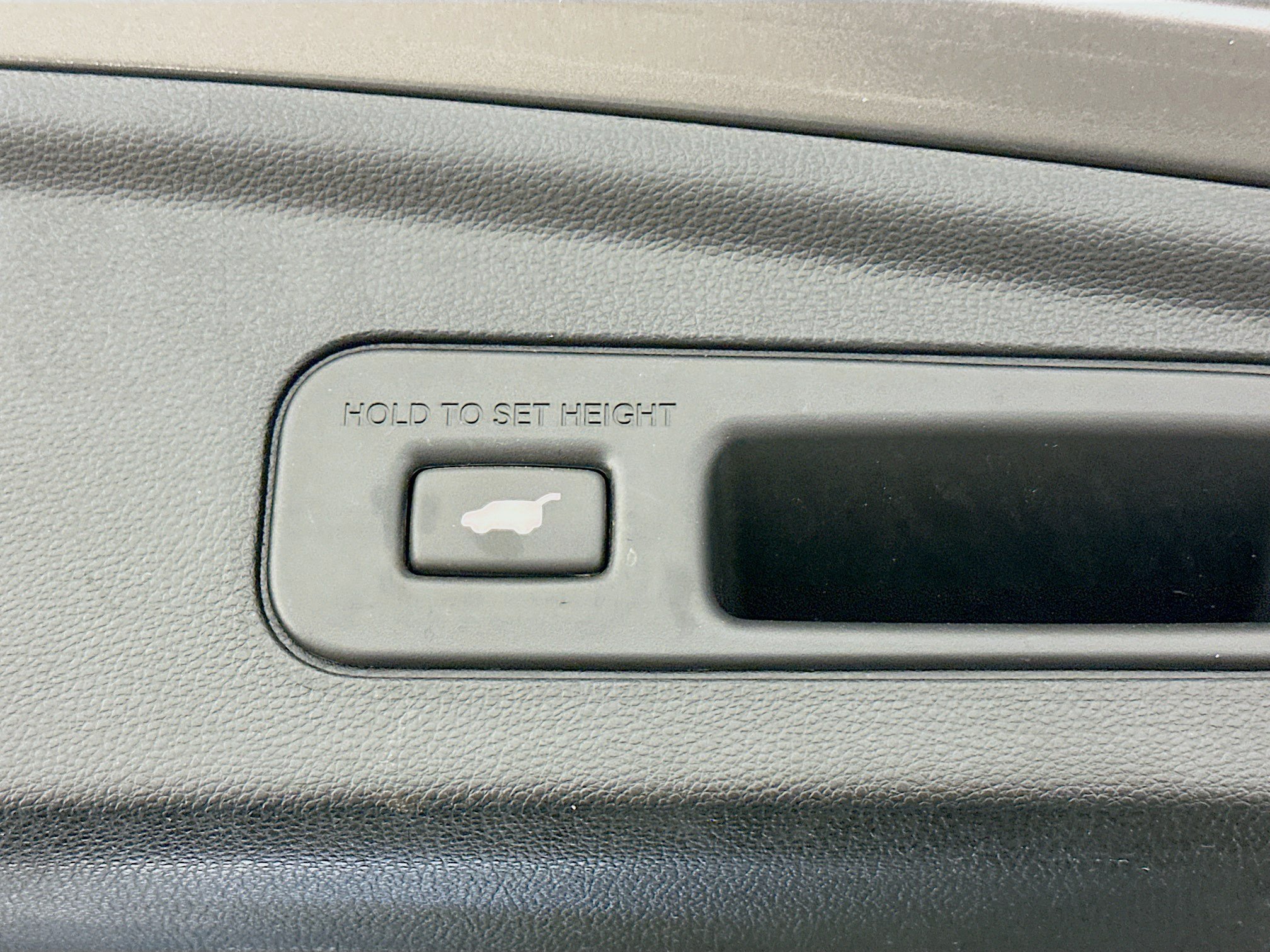 Used 2025 Acura MDX SH-AWD w/ Technology Package image 33