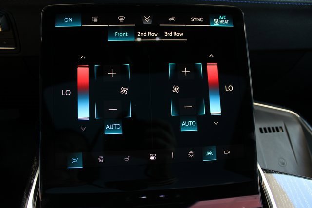 New 2026 Cadillac Escalade IQ Luxury 1 image 31