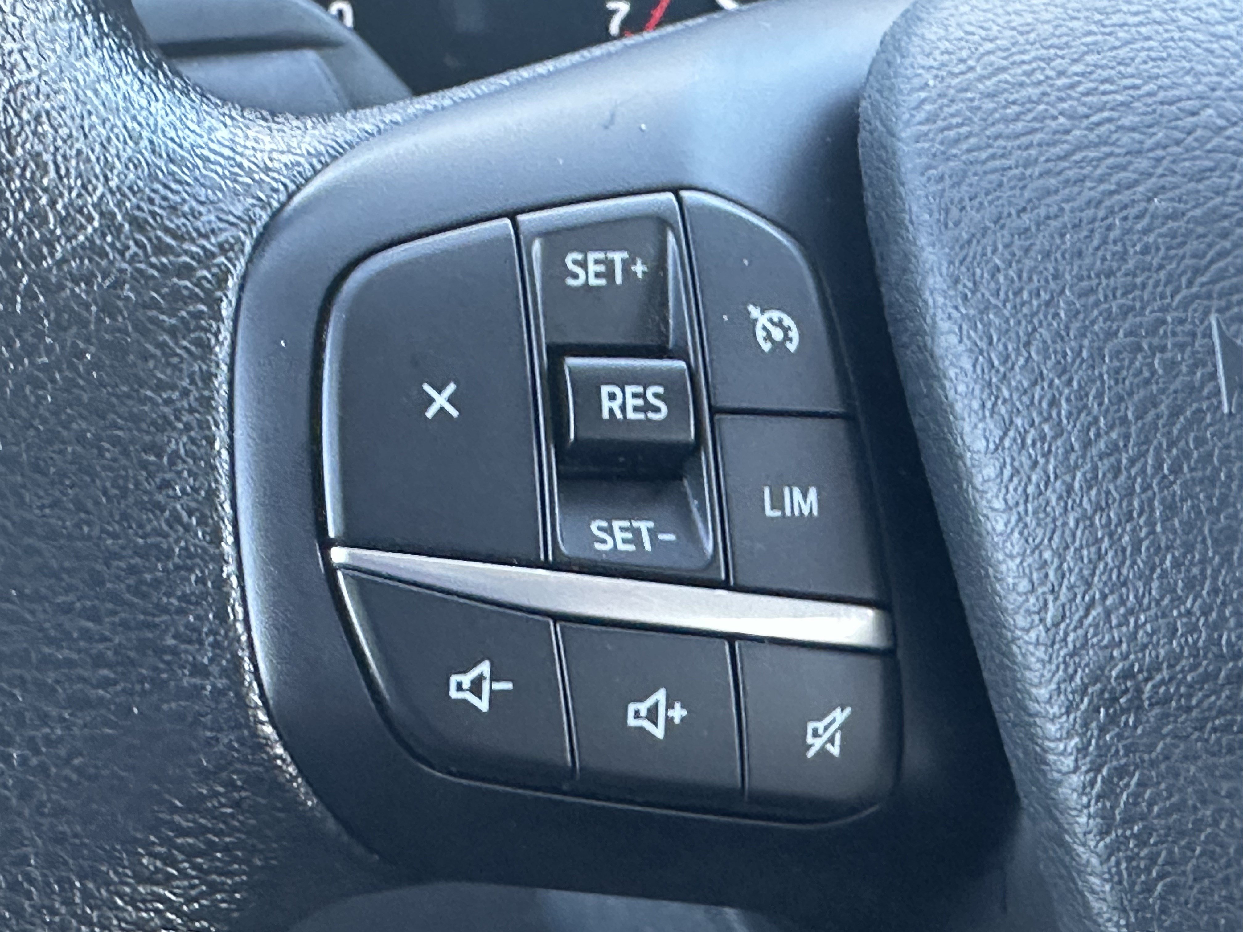 Used 2023 Ford Transit 350 XL AWD/4WD image 22