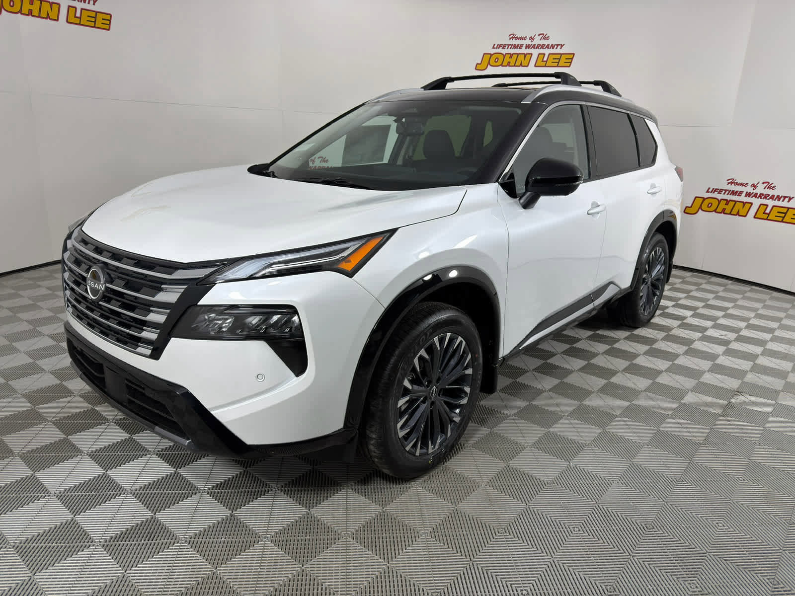 New 2026 Nissan Rogue Platinum image 1