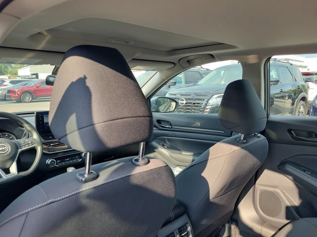 New 2026 Nissan Altima 2.5 SV w/ SV Special Edition Package AWD/4WD image 8