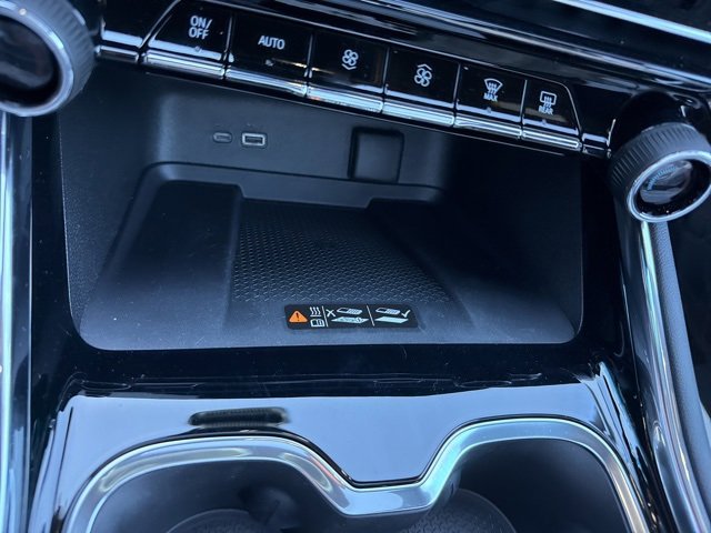 New 2026 Chevrolet Traverse Z71 image 19