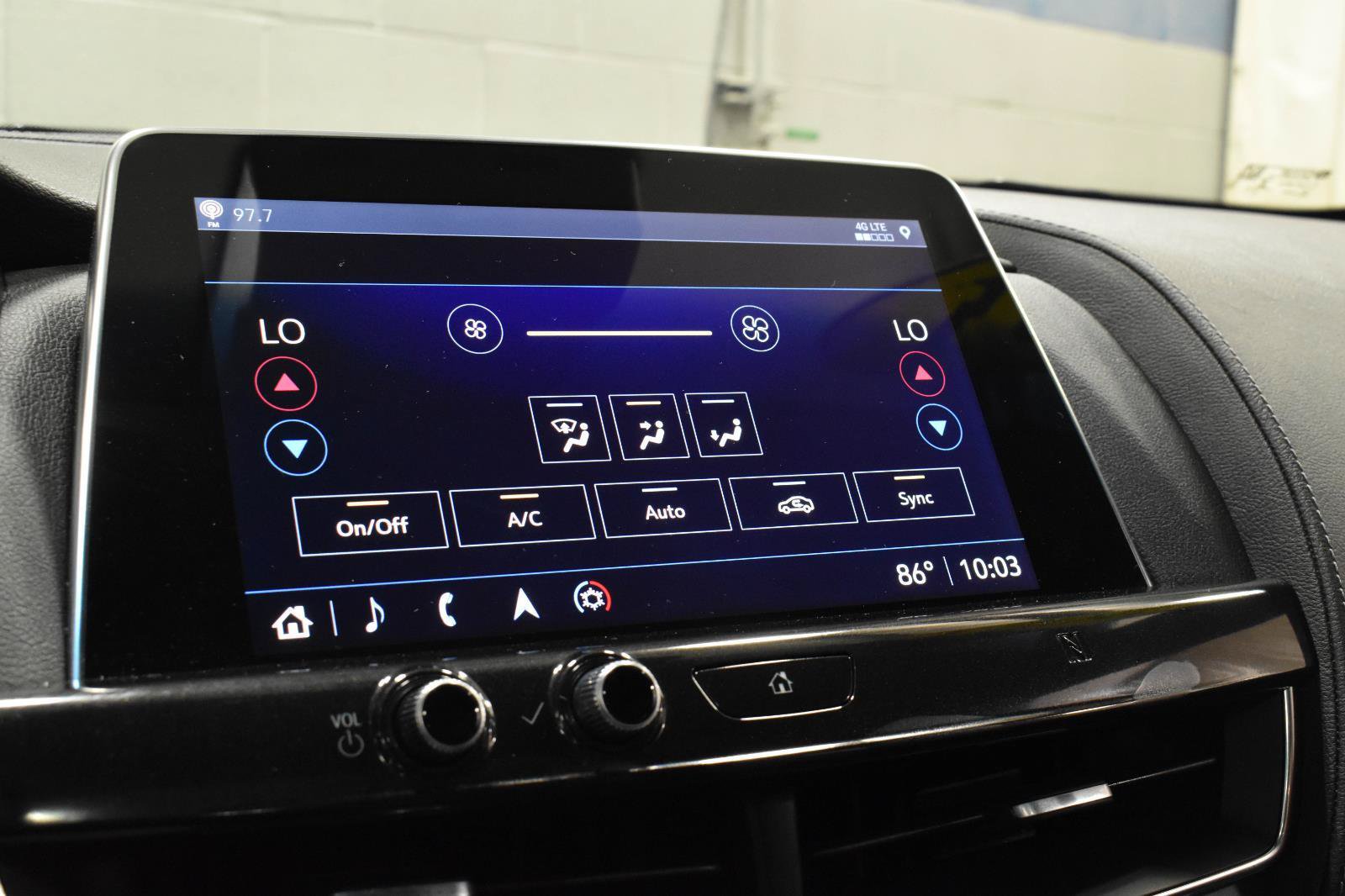 Used 2021 Cadillac CT5 Luxury w/ Sun And Sound Package AWD/4WD image 17