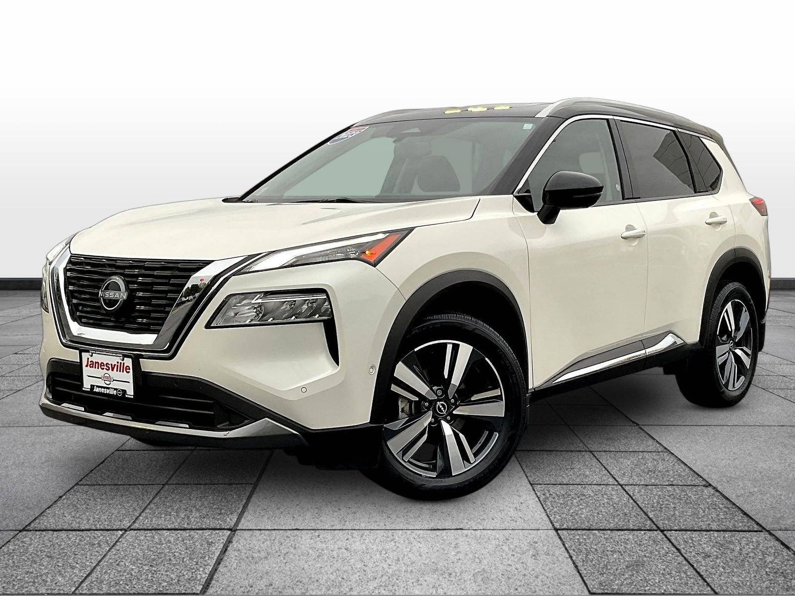 Certified 2023 Nissan Rogue SL w/ SL Premium Package AWD/4WD image 3