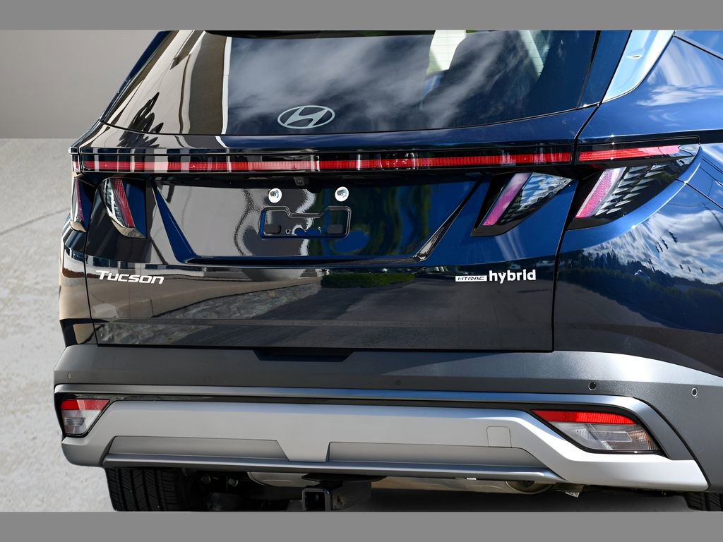 Used 2025 Hyundai Tucson Limited AWD/4WD image 29