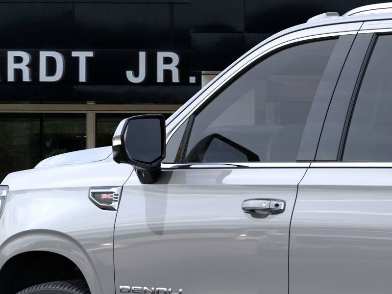 New 2026 GMC Yukon XL Denali image 14