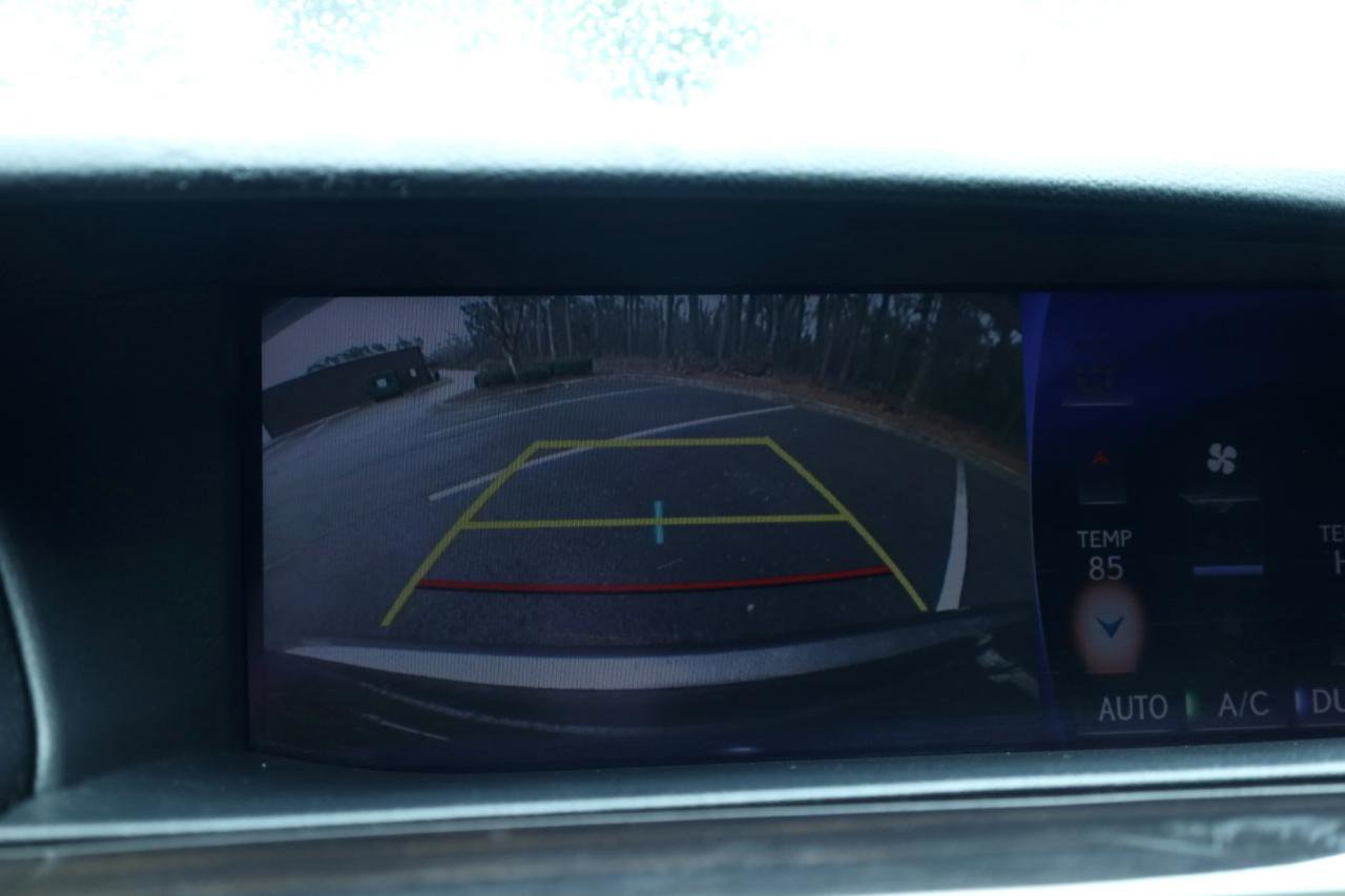 Used 2017 Lexus LS 460 w/ Comfort Package image 38