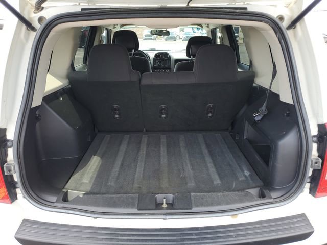 Used 2014 Jeep Patriot Latitude image 21