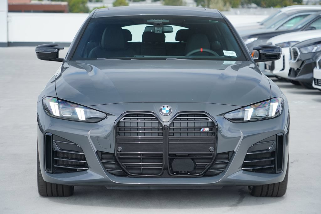 New 2026 BMW M440i w/ Premium Package RWD image 2