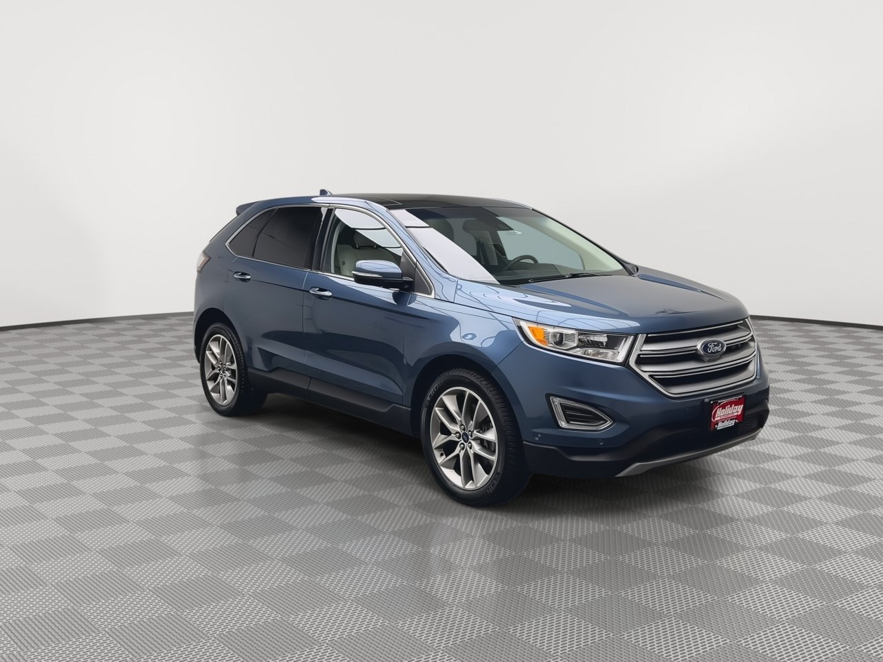 Used 2018 Ford Edge Titanium w/ Equipment Group 302A AWD/4WD image 38