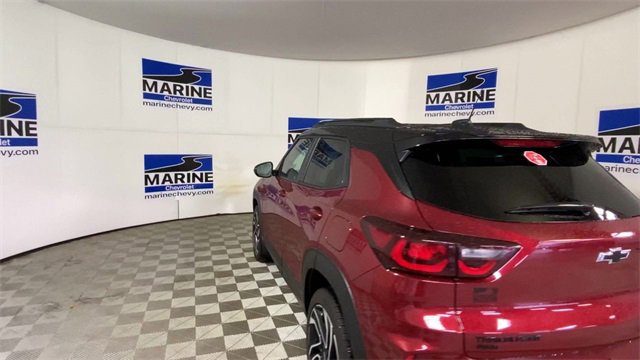 Certified 2025 Chevrolet TrailBlazer RS w/ Convenience Package image 9