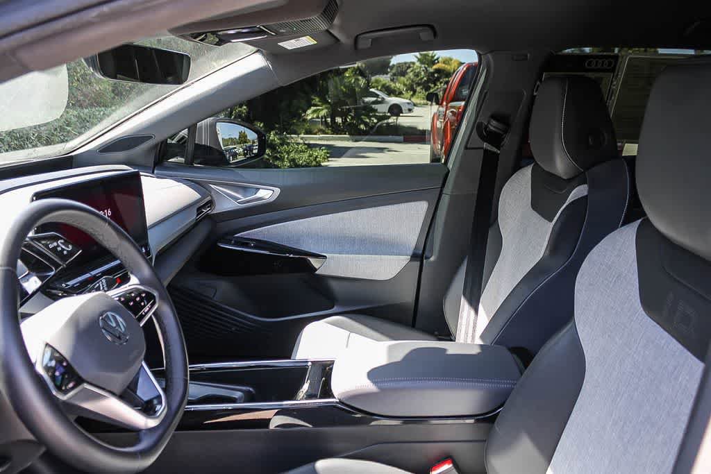 Used 2023 Volkswagen ID.4 Pro RWD image 18