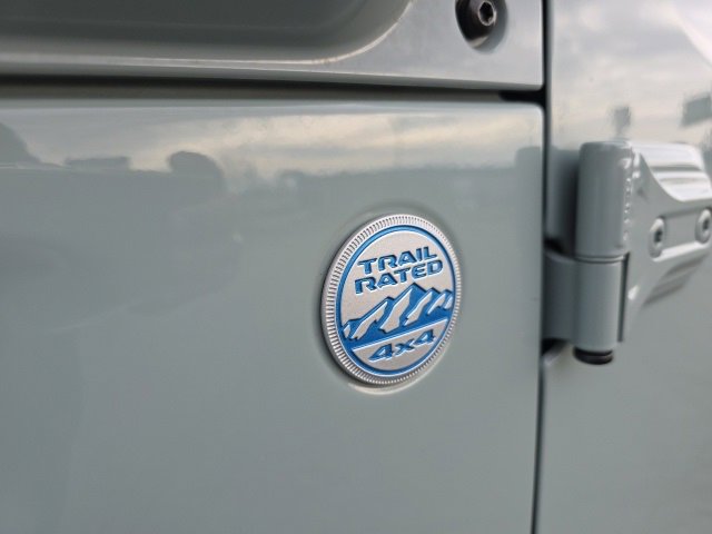 Used 2023 Jeep Wrangler Unlimited Sahara w/ Cold Weather Group image 56