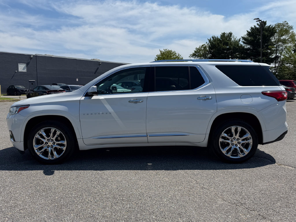 Used 2019 Chevrolet Traverse High Country AWD/4WD image 3