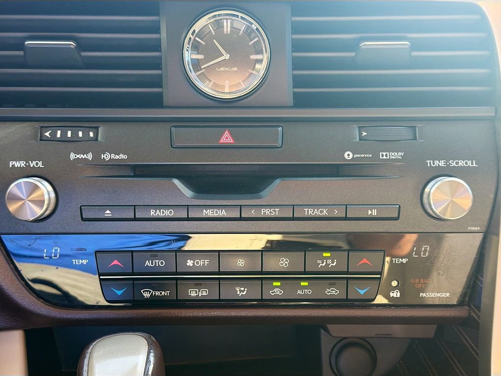 Used 2016 Lexus RX 450h FWD image 16