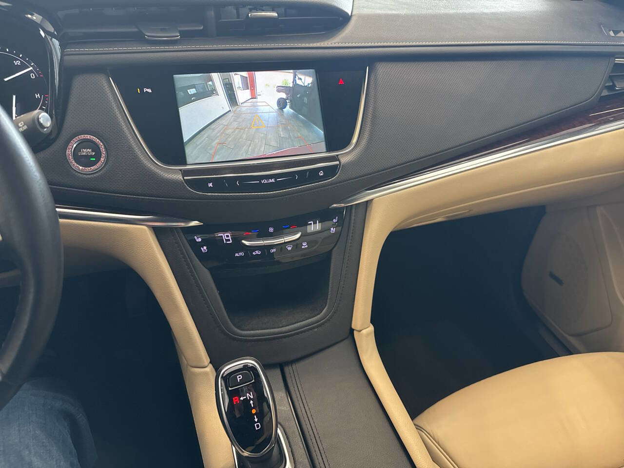 Used 2018 Cadillac XT5 Premium Luxury image 38