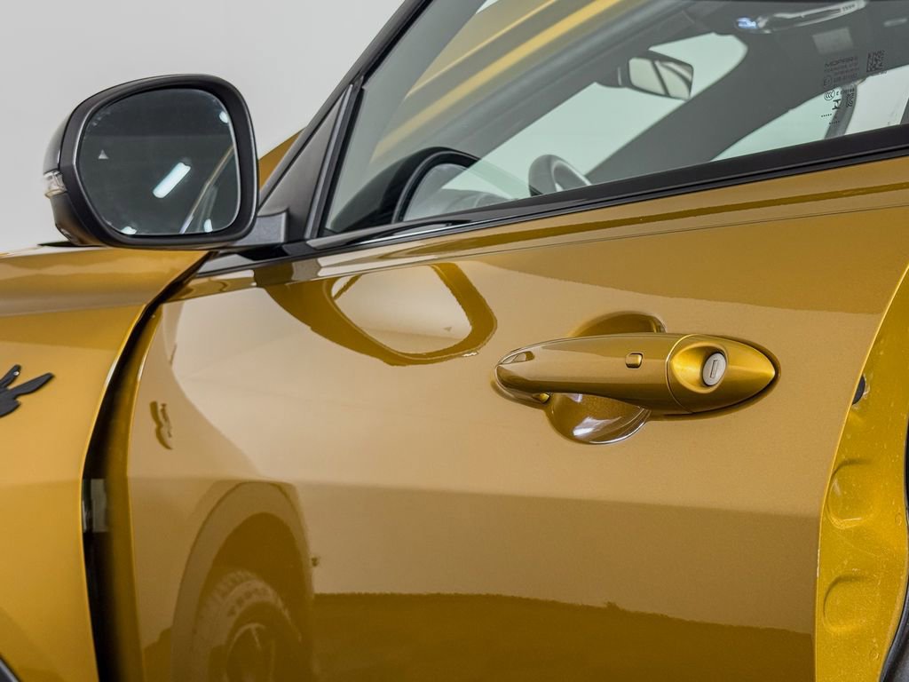 Used 2024 Dodge Hornet GT image 15