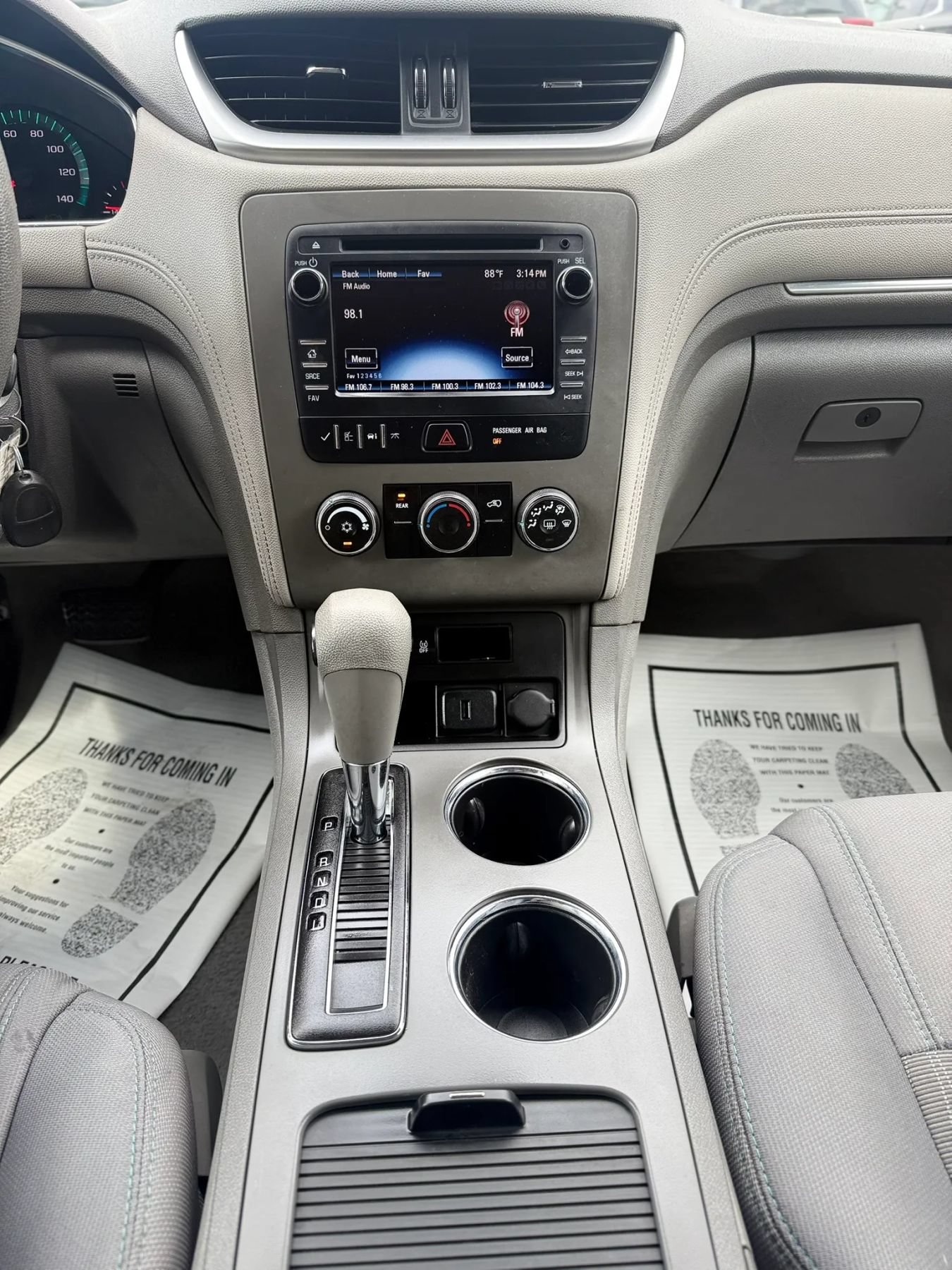 Used 2015 Chevrolet Traverse LS FWD image 19