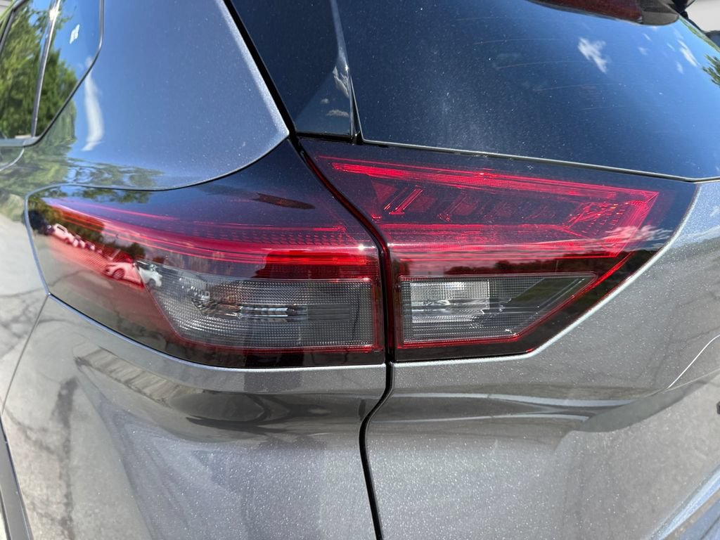 New 2026 Nissan Rogue Dark Armor AWD/4WD image 21