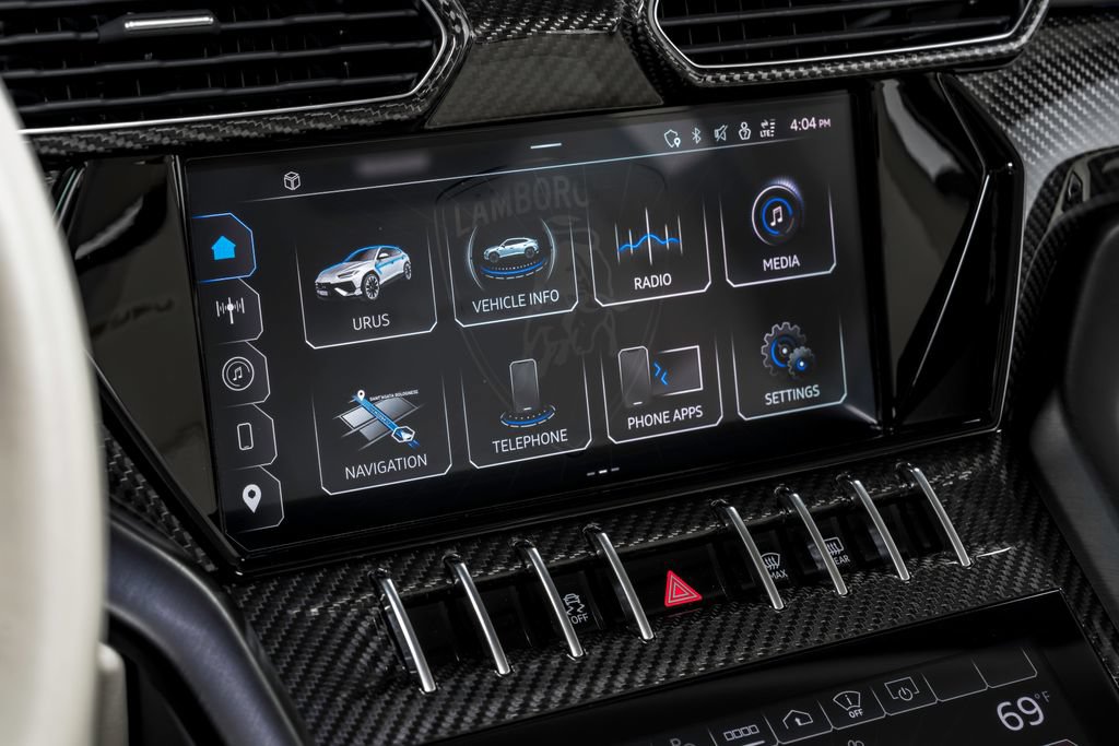 Used 2024 Lamborghini Urus S AWD/4WD image 24